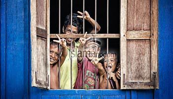  Defenisi dan hakikat kebahagiaan 